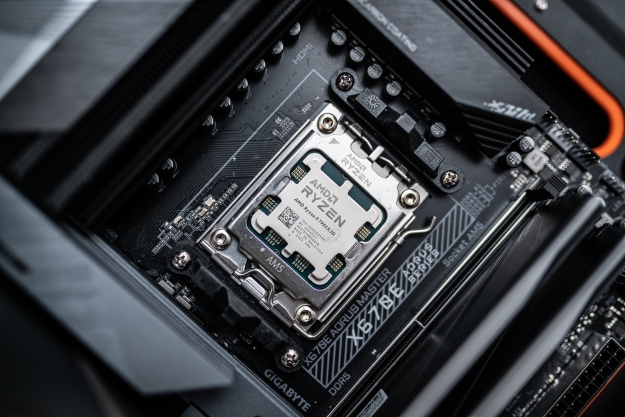 AMD Ryzen 9 7950X3D là vi xử lý mạnh mẽ nhất hiện tại hơn cả đối thủ cạnh tranh Intel Core i9-13900K