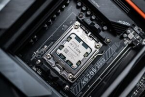 AMD Ryzen 9 7950X3D là vi xử lý mạnh mẽ nhất hiện tại hơn cả đối thủ cạnh tranh Intel Core i9-13900K